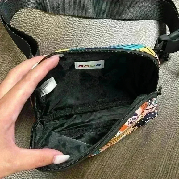 Gogo Belt Bag - Picture 2 of 2